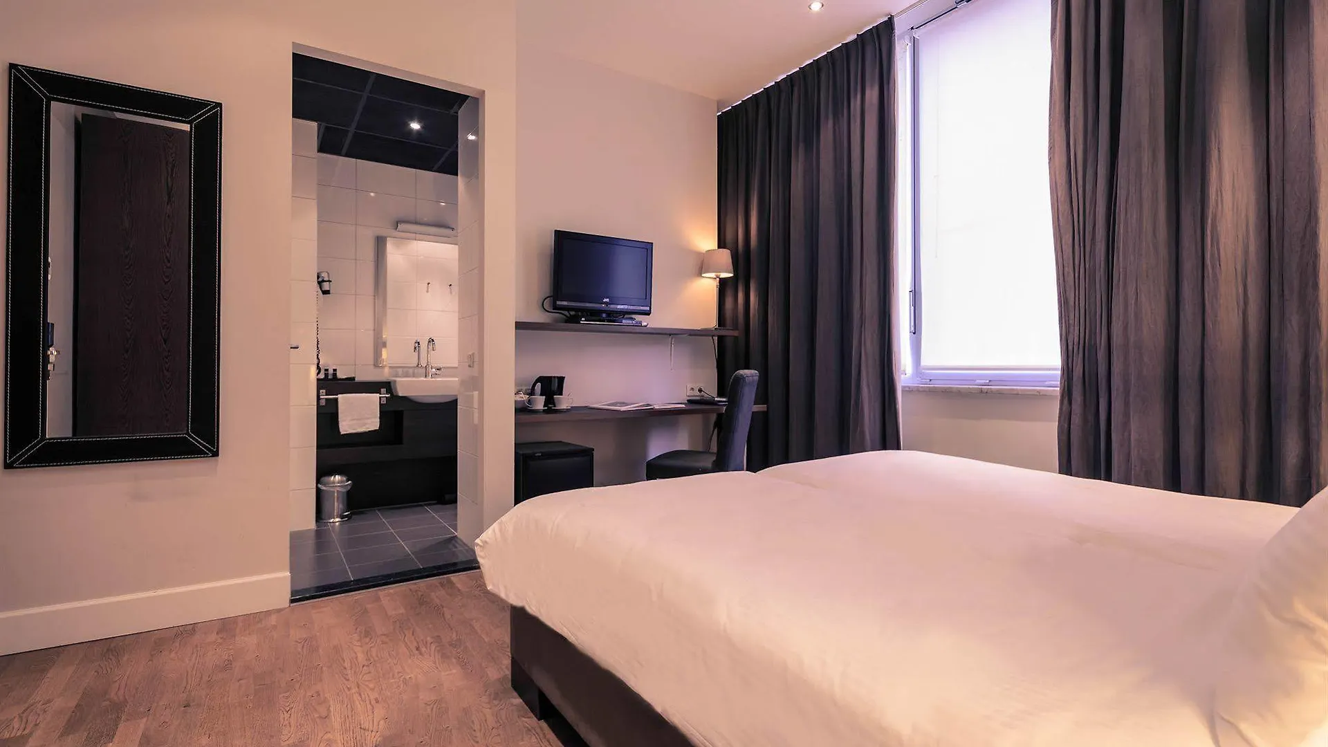Boutique Hotel Lumiere Eindhoven 3*,  Netherlands