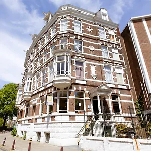 quentin-amsterdam-hotel.amsterdamhotelsnl.com/